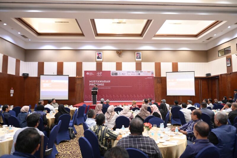 Suasana seminar kebencanaan dalam rangka Musprov IAI Aceh yang dihadiri arsitek dan pemangku kepentingan di Banda Aceh, Jumat (6/2/2026). Foto: Dok. DPRK Banda Aceh