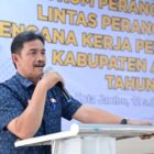 Wabup Aceh Besar Drs H Syukri A Jalil membuka Forum Lintas OPD penyusunan RKPD Aceh Besar 2027 di Aula Bappeda, Kamis (12/2/2026). Foto: Dok. MC Aceh Besar