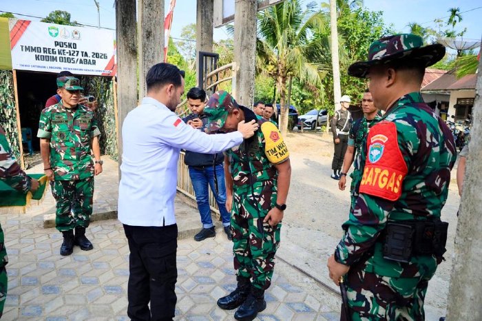 Wakil Bupati Aceh Barat, Said Fadheil SH, menghadiri kegiatan Wasev TMMD Ke-127 TA 2026 oleh Kodim 0105/Aceh Barat di Desa Lueng Jawa, Kecamatan Woyla, Rabu (26/2/2026). Foto: Dok. Pemkab Aceh Barat