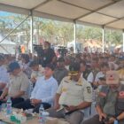 Wakil Gubernur Aceh, Fadhlullah, SE mendampingi Mendagri Tito Karnavian pada acara penyerahan Bantuan Perbaikan Rumah rusak Bencana Hidrometeorologi Tahap I, di Kab. Aceh Tamiang, Jum'at, 13 Februari 2026. Dok. Ist