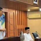 Sekda Aceh, M. Nasir, S.IP, MPA, saat memberikan sambutan pada kegiatan Pelepasan Tim Safari Ramadhan Pemerintah Aceh Tahun 1447 H, di Gedung Serbaguna Setda Aceh, Banda Aceh, Jum'at (27/2/2026). Foto: Dok. Biro Adpim Setda Aceh