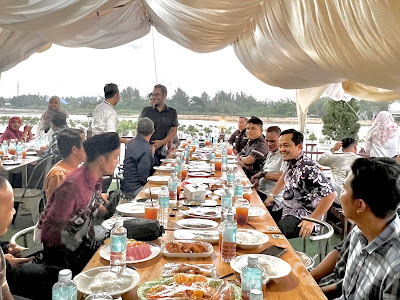 Kegiatan buka puasa bersama OJK Aceh dan awak media di Banda Aceh, Kamis (12/3/2026). Foto: Dok. Istimewa 
