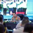 Kapolri Jenderal Pol. Listyo Sigit Prabowo memimpin Rakor Lintas Sektoral membahas kesiapan Operasi Ketupat 2026 yang diikuti para kapolda se-Indonesia, termasuk Kapolda Aceh, di Jakarta, Senin (2/2/2026). Foto: Dok. Istimewa