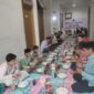 Suasana kegiatan buka puasa bersama dan santunan anak yatim yang digelar IWATAN bersama warga Tanah Luas dan Nibong di Banda Aceh, Kamis (12/3/2026). Foto: Dok. Istimewa