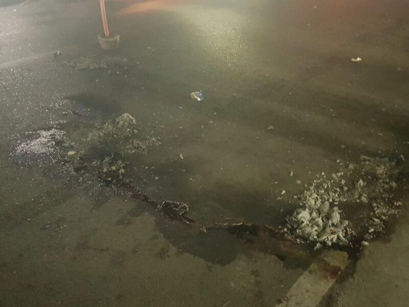 Kondisi salah satu lokasi kecelakaan di Jalan Laksamana Malahayati, Aceh Besar, yang menyebabkan tiga korban meninggal dunia pada malam Lebaran, Jumat (20/3/2026). Foto: Dok. Istimewa