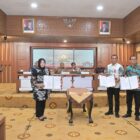 Penandatanganan kerja sama antara Pemerintah Aceh dan Pemerintah Provinsi Jawa Tengah yang menargetkan nilai transaksi Rp1,065 triliun, di Banda Aceh, Kamis (23/4/2026). Foto: Dok. Istimewa 