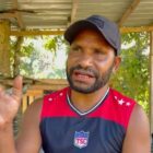 Tokoh pemuda dan gereja di Nabire, Yeri Murib, saat menyampaikan imbauan kepada masyarakat untuk tidak terprovokasi isu demonstrasi, Sabtu (5/4/2026). Foto: Dok. Istimewa 