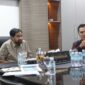 Gubernur Aceh, Muzakir Manaf, memimpin rapat koordinasi pembahasan validasi data JKA di Meuligoe Gubernur, Banda Aceh, Kamis (23/4/2026). Foto: Dok. Istimewa 