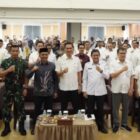 Foto bersama usai menggelar forum konsultasi publik yang membahas arah pembangunan Aceh tahun 2027, Rabu (8/4/2026). Foto: Dok. DPRA