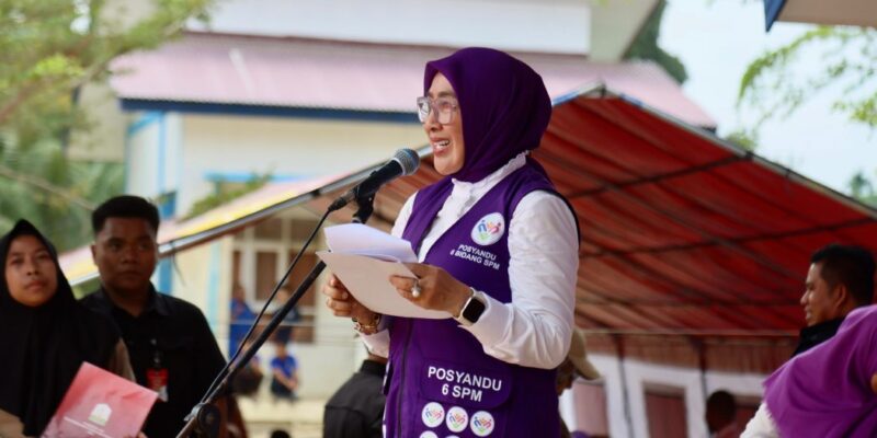 Ketua Umum Tim Pembina Posyandu Tri Tito Karnavian, saat menyampaikan sambutan pada puncak peringatan Hari Posyandu Nasional 2026, di komplek Huntara Gampong Tanjong Dalam Selatan, Aceh Utara, Rabu (29/4/2026). Foto: Dok. Biro Adpim Setda Aceh