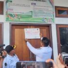 Wakil Wali Kota Banda Aceh, Afdhal Khalilullah, saat melakukan penyegelan permanen Baby Preneur Daycare di Gampong Lamgugop, Kecamatan Syiah Kuala, Rabu (29/4/2026). Foto: Dok. Diskominfo Kota Banda Aceh