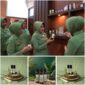 Ny. Sinar Hayani bersama tim menunjukkan produk unggulan berbahan sereh wangi yang akan dipamerkan pada Persit Bisa 2026 di Jakarta, Minggu (3/5/2026). Foto: Dok. Istimewa 