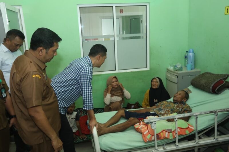 Sekda Aceh M. Nasir meninjau langsung pelayanan RSUD Kota Langsa dalam kunjungan sidak, Senin (11/5/2026). Foto: Dok. Istimewa 