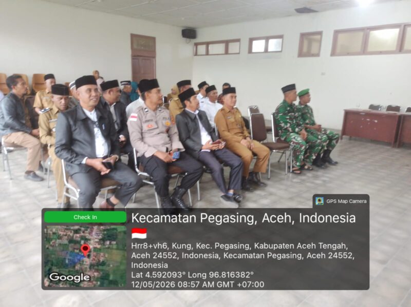 Ket foto: Batuud Koramil 03/Pegasing Serka Iwan bersama anggota menghadiri sekaligus mengikuti kegiatan Lomba MTQ MUSPIKA tingkat Kecamatan Pegasing.(Dok/Ist)