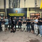 Pelaku pencurian dengan kekerasan berinisial IFD diamankan Tim Rimueng Polresta Banda Aceh usai melakukan aksi perampasan handphone milik korban di Aceh Besar, Sabtu (16/5/2026). Foto: Dok. Istimewa