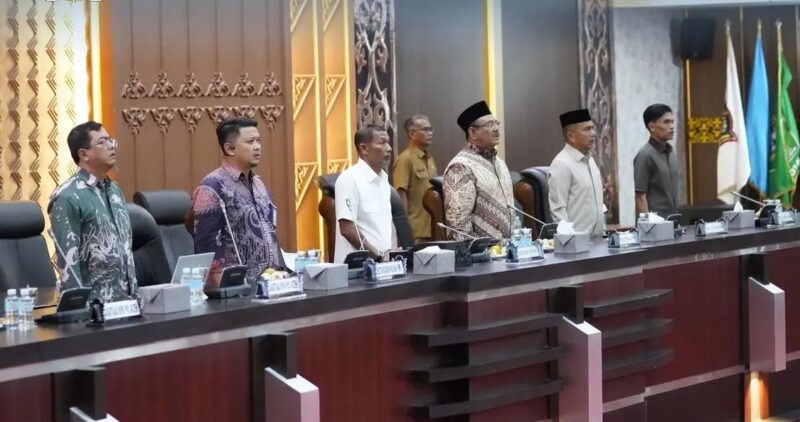 Para legislator DPR Aceh dalam rapat pencegahan korupsi dengan KPK RI. Foto: Dok. Instagram @dpr_aceh