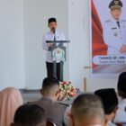 Bupati Aceh Barat Tarmizi, SP, MM mengukuhkan Panitia Penyelenggara Peringatan Hari Ulang Tahun (HUT) ke-81 Kemerdekaan Republik Indonesia Kabupaten Aceh Barat di Aula Teuku Umar Bapperida, Jumat (26/6/2026). Foto: Dok. Istimewa 