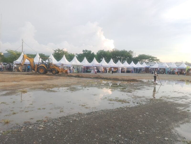 Foto : Kondisi arena pelaksanaan HUT Pidie Jaya dan Perayaan 1 Muharram 1448 H. Meureudu, 14 Juni 2026, Foto:Dok/Muhammad Rissan 