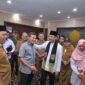 Wakil Gubernur Aceh Fadhlullah mendampingi Menteri Sosial RI Saifullah Yusuf saat menghadiri Open House Sekolah Rakyat Sentra Darussa'adah di Kecamatan Darul Imarah, Kabupaten Aceh Besar, Senin (8/6/2026). Foto: Dok. Istimewa 