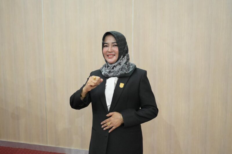 Ketua Persatuan Catur Seluruh Indonesia (PERCASI) Kota Banda Aceh Hj. Efiyati, SE. Foto: Dok. Istimewa 