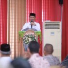 Wakil Bupati Aceh Besar Drs Syukri menyampaikan sambutan dan sekaligus membuka Pelatihan Nazhir Wakaf di Aula Dekranasda Aceh Besar, Gampong Gani, Kecamatan Ingin Jaya, Aceh Besar, Rabu (10/6/2026). Foto: Dok. Prokopim Pemkab Aceh Besar