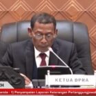 Ketua DPR Aceh saat menyampaikan pendapat usai penyerahan LKPJ Gubernur Aceh. Foto: Dok. Istimewa