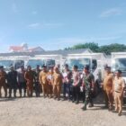 Jajaran Forkopimda Pidie Jaya foto bersama dengan latar 7 Unit Armada Kopdes bantuan Presiden Prabowo, Halaman gedung MTQ, Komplek perkantoran Cot trieng, Meureudu, 28/7/2026. foto:Dok/Muhammad Rissan 