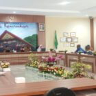 Pertemuan Penguatan Forum Kemitraan Pengendalian Penyakit AIDS, Tuberkulosis, dan Malaria (ATM) tingkat Kota Banda Aceh di Balee Keurukon, Selasa (7/7/2026). Foto: Dok. Diskominfo Kota Banda Aceh