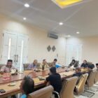 Wali Kota Banda Aceh Illiza Sa’aduddin Djamal menerima audiensi pengurus Pewarta Foto Indonesia (PFI) Aceh di Pendopo Wali Kota Banda Aceh, Selasa (14/7/2026). Foto: Dok. Diskominfo Kota Banda Aceh