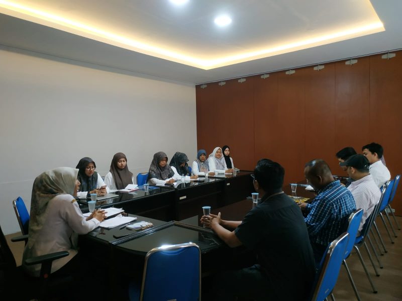 Dinas Tenaga Kerja Kota Banda Aceh mengikuti proses klarifikasi bersama Disnakermobduk Aceh terkait penanganan perselisihan hubungan industrial, Rabu (22/7/2026). Foto: Dok. Diskominfo Kota Banda Aceh