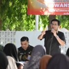 Ketua DPRK Banda Aceh, Irwansyah ST, menyampaikan materi pada kegiatan Sosialisasi Pencegahan dan Pemberantasan Penyalahgunaan dan Peredaran Gelap Narkotika (P4GN) di Banda Aceh, Rabu (29/7/2026). Foto: Dok. DPRK