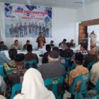 Wakil Wali Kota Banda Aceh, Afdhal Khalilullah, membuka Rapat Koordinasi Asosiasi Keuchik Kecamatan Ulee Kareng (ASOKA) bersama Forkopimcam dan sejumlah OPD di Gedung Serbaguna Gampong Ilie, Kamis (30/7/2026). Foto: Dok. Diskominfo Kota Banda Aceh