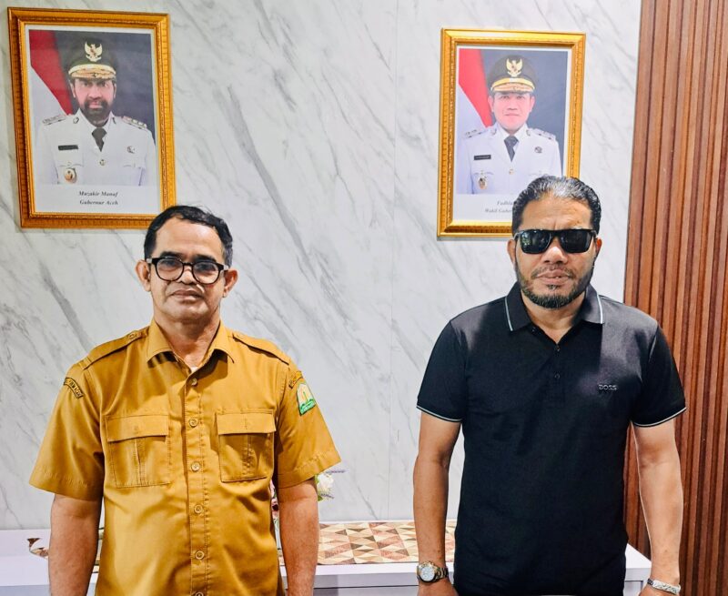 Tarmizi Age, Ketua Influencer Mualem-Dek Fad sekaligus Inisiator Aceh Goet, menyampaikan pandangannya terkait penguatan komunikasi, konsolidasi, dan kinerja ASN Pemerintah Aceh, Senin (24/8/2026). Foto: Dok. Istimewa 