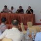 Tim Kajian Implementasi Nota Kesepahaman Helsinki (MoU Helsinki) dan Undang-Undang Pemerintahan Aceh (UUPA) Lembaga Wali Nanggroe berfoto bersama tokoh masyarakat, pengusaha, akademisi, dan organisasi diaspora Aceh usai menggelar dialog penghimpunan aspirasi di Kota Medan, Sumatera Utara, Sabtu (1/8/2026). Foto: Dok. Istimewa 