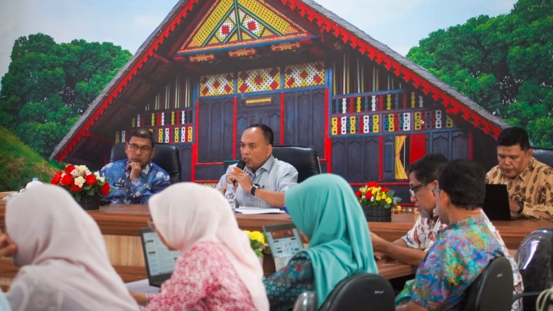 PPID Kota Banda Aceh mengikuti pendampingan dan penguatan PPID Kabupaten/Kota yang digelar Diskominsa Aceh di Balai Keurukon, Banda Aceh, Kamis (20/8/2026). Foto: Dok. Diskominfo Kota Banda Aceh