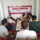 Aceh Institute melakukan diskusi bersama sejumlah awak media terkait Implementasi Qanun KTR, Warkop P. Kupi, Selasa (1/9/2026). Foto:Dok/Ilhami
