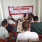 Aceh Institute melakukan diskusi bersama sejumlah awak media terkait Implementasi Qanun KTR, Warkop P. Kupi, Selasa (1/9/2026). Foto:Dok/Ilhami
