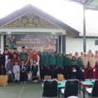 Ket Foto:
Dandim 0106/Aceh Tengah Letkol Czi Rudy Haryanto bersama keluarga besar Kodim mengikuti peringatan Maulid Nabi Muhammad SAW 1448 H/2026 M yang dirangkai dengan doa bersama dan santunan anak yatim di Aula Outdoor Makodim 0106/Aceh Tengah, Kamis (3/9/2026).Dok:Ist