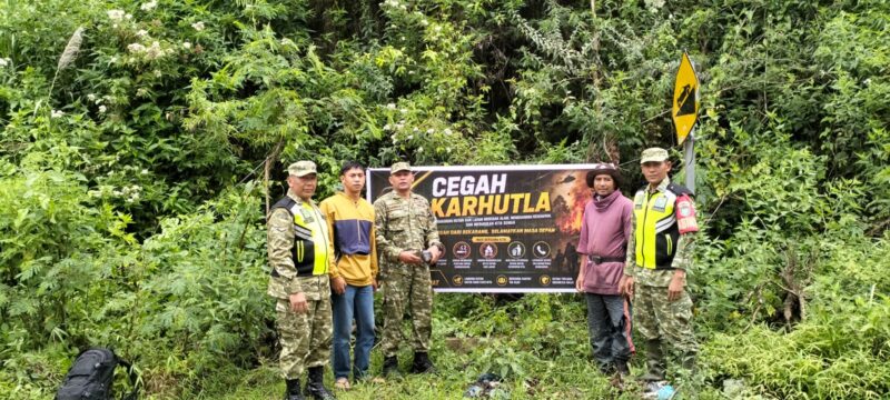 Ket Foto: Babinsa Koramil 04/Bintang Sertu Sartika Candra melaksanakan sosialisasi dan mitigasi pencegahan Karhutla kepada masyarakat di wilayah Kecamatan Bintang, Kabupaten Aceh Tengah, Jumat (4/9/2026).Dok:Ist