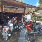 Ket. foto: Babinsa Koramil 07/Atu Lintang Kopka Winarto melaksanakan Komunikasi Sosial (Komsos) bersama warga desa binaan di Desa Atu Lintang, Sabtu (5/9/2026).Dok:ist