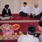 Wali Kota Banda Aceh Illiza Sa’aduddin Djamal menghadiri kenduri Maulid Nabi Muhammad SAW bersama masyarakat di Masjid Jamik Kemukiman Lueng Bata, Banda Aceh, Minggu (6/9/2026). Foto: Dok. Prokopim Kota Banda Aceh