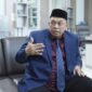 H Heri Julius memberikan klarifikasi terkait beredarnya flyer yang memuat klaim dirinya ditangkap polisi dalam kasus narkoba, Selasa (22/9/2026). Foto: Dok. Istimewa 