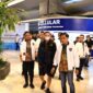Dittipidsiber Bareskrim Polri membawa tersangka FP yang masuk DPO kasus dugaan perjudian online kembali ke Indonesia setelah ditangkap di Thailand, Jumat (25/9/2026). Foto: Dok. Istimewa 