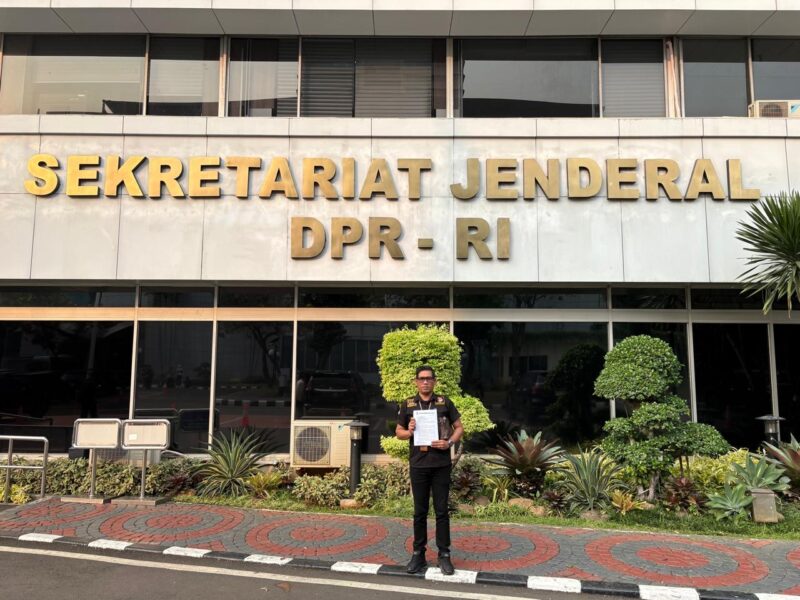 Kepala Perwakilan YARA Aceh Besar, Muhammad Nur, S.E., S.H., C.P.L.A. Foto: Dok. Istimewa 