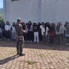 Babinsa Koramil 03/Pegasing, Serka Baharudin dan Sertu Abdul Gofur, saat memberikan pembekalan soft skill kepada peserta pelatihan, Kamis (1/10/2026).dok:Ist