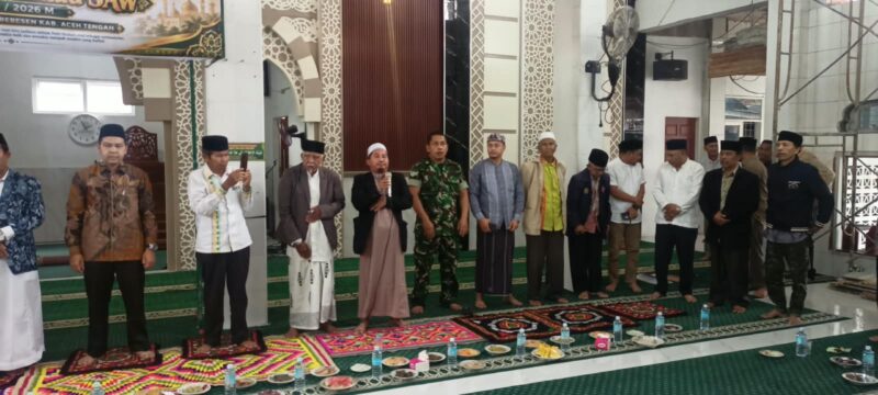 Serda Ayatullah, anggota Koramil 02/Bebesen, menghadiri peringatan Maulid Nabi Muhammad SAW di Masjid Babul Salam, Sabtu (10/10/2026).dok:Ist