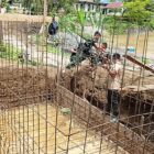 Personel TNI melaksanakan pembangunan Jembatan Perintis Merande Paya, Kecamatan Rusip Antara, Aceh Tengah.dok:Ist