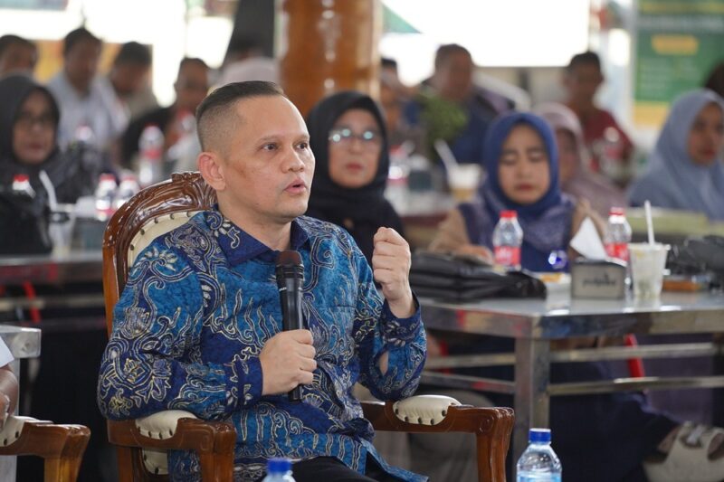 Nazaruddin Dek Gam meminta pengawasan distribusi solar bersubsidi di Aceh terus diperkuat agar BBM dapat diterima masyarakat yang berhak, Senin (26/10/2026). Foto: Dok. Istimewa