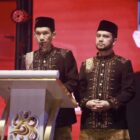 Bupati Aceh Barat Tarmizi bersama Wakil Bupati Said Fadheil membuka rangkaian peringatan HUT ke-438 Kota Meulaboh di lahan eks BRI, depan Lapangan Teuku Umar, Sabtu (10/10/2026) malam. Foto: Dok. Pemkab Aceh Barat